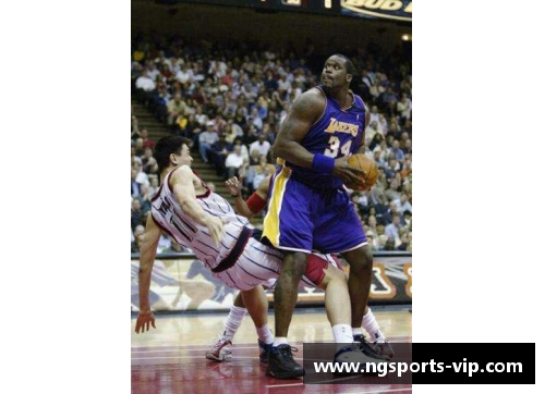 NBA球员激烈对抗：火爆场面全记录